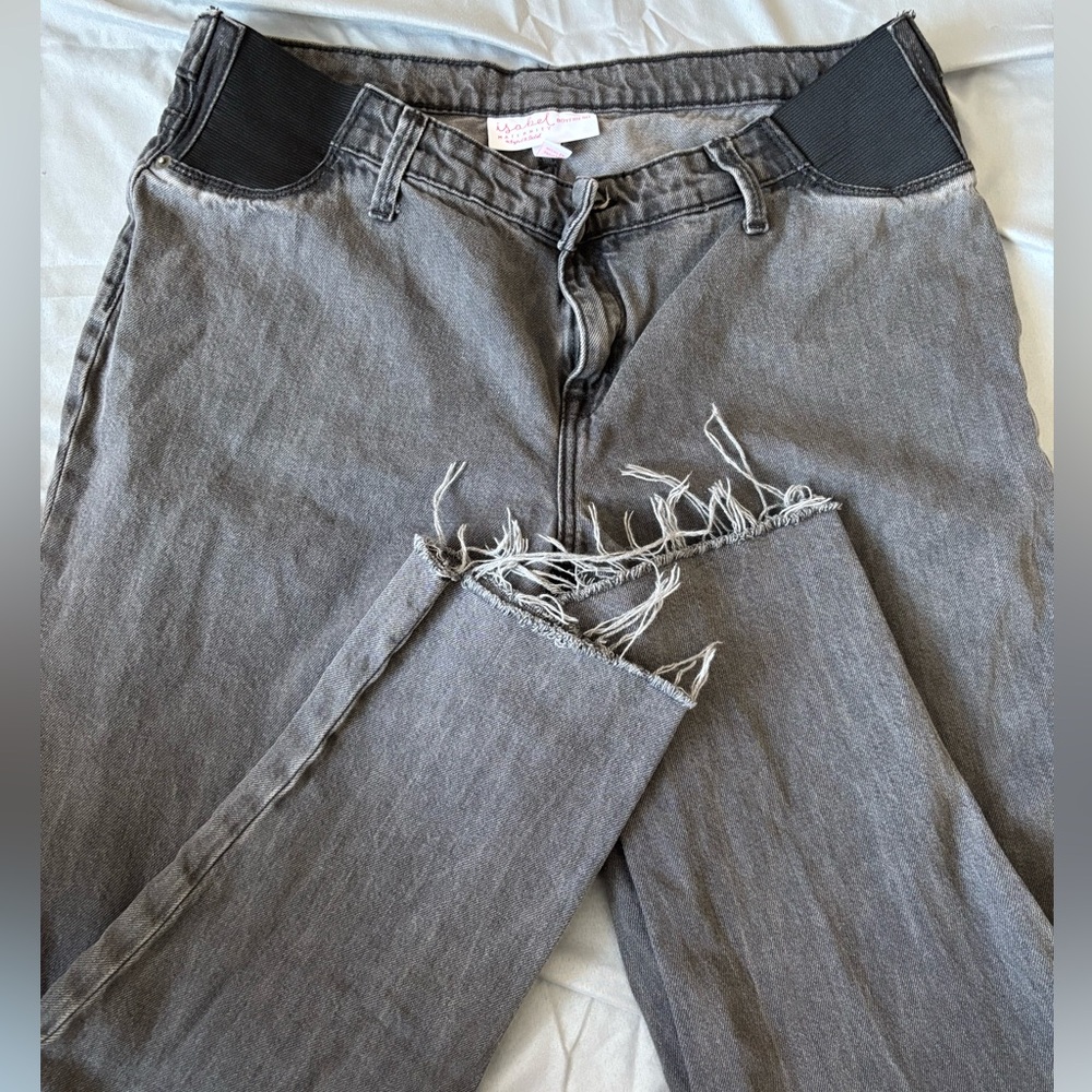 Isabel Maternity by Ingrid & Isabel Gray Cropped Jeans
